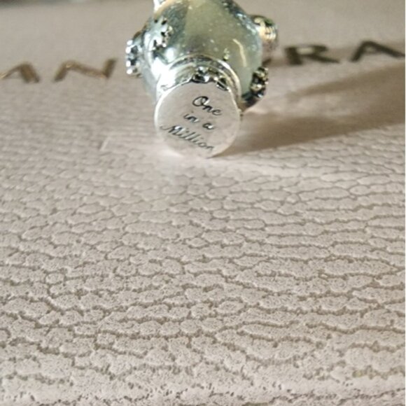Pandora Snowflake Snow Globe Dangle Charm - Picture 6 of 9
